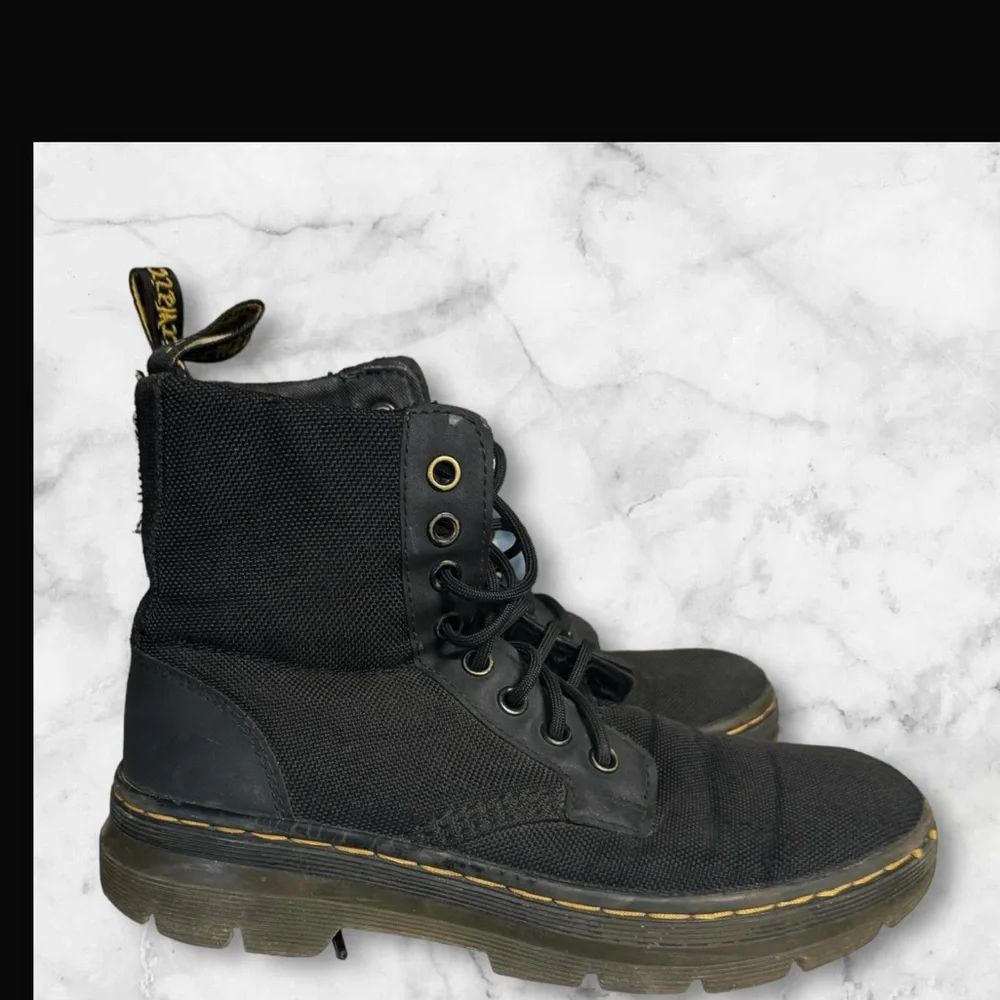 Dr. Martens COMBS POLY CASUAL BOOTS